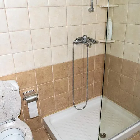 Olive Rhodes Town Apartment *
